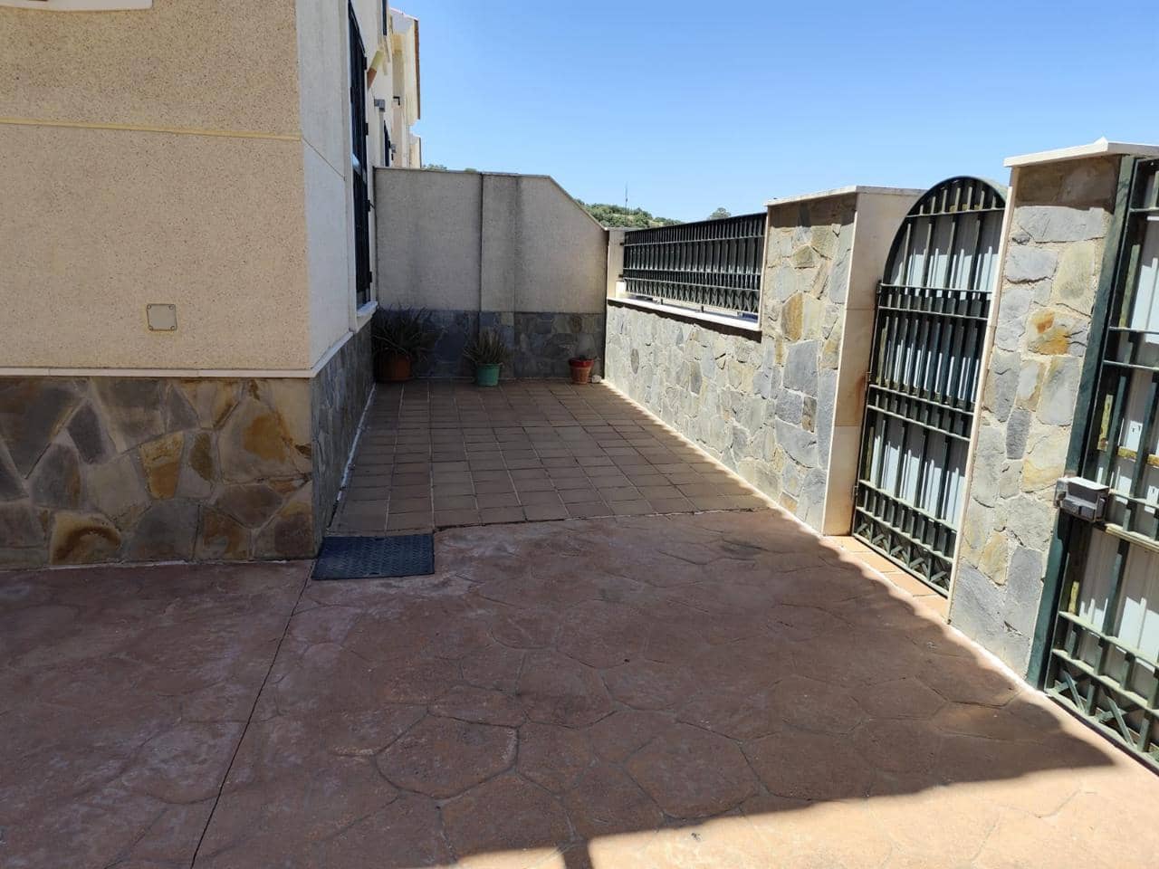 4 Zimmer Doppelhaus zu verkaufen in Alhaurin de la Torre mit Pool - 514.000 € (Ref: 9436820)