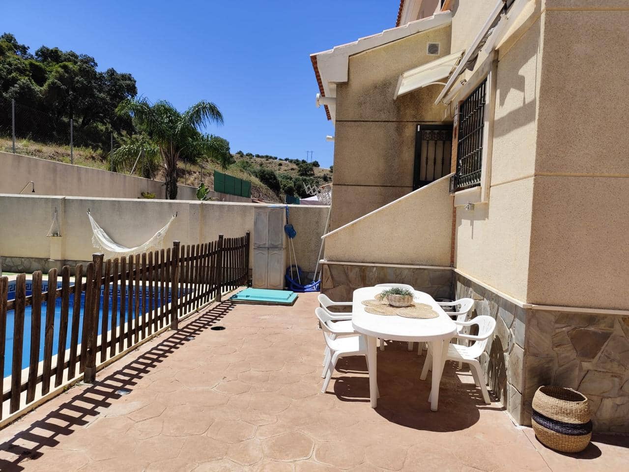 4 Zimmer Doppelhaus zu verkaufen in Alhaurin de la Torre mit Pool - 514.000 € (Ref: 9436820)