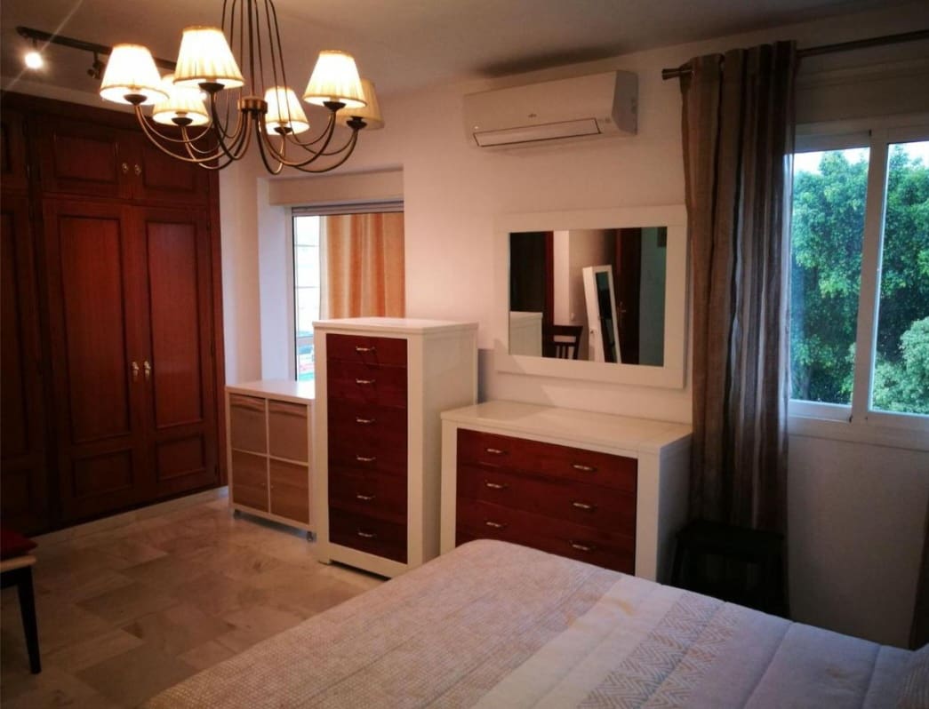 4 bedroom Flat for sale in Cartama with garage - € 381,100 (Ref: 9436821)