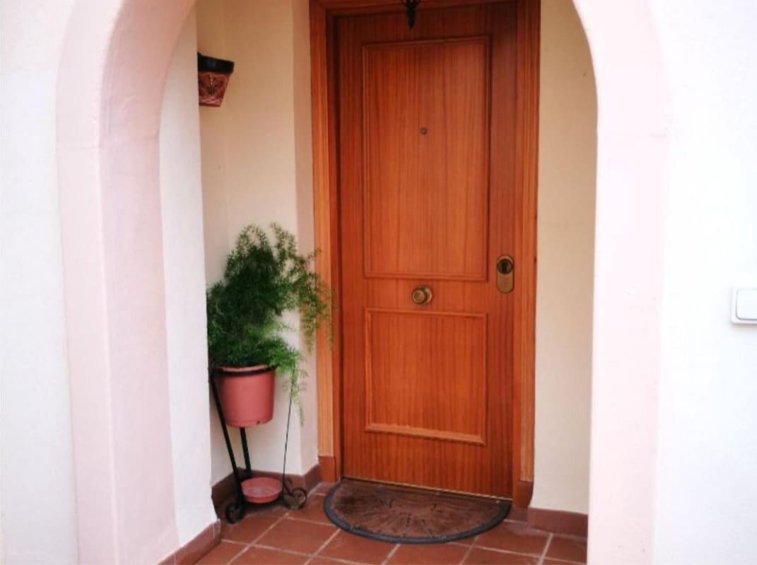 4 bedroom Flat for sale in Cartama with garage - € 381,100 (Ref: 9436821)