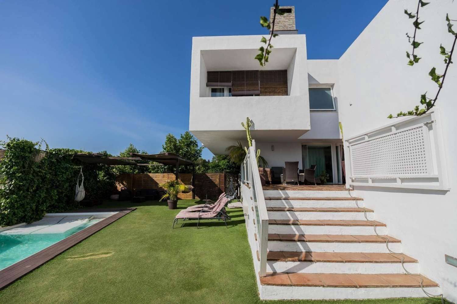 6 Zimmer Villa zu verkaufen in Mijas mit Pool Garage - 873.000 € (Ref: 9436822)