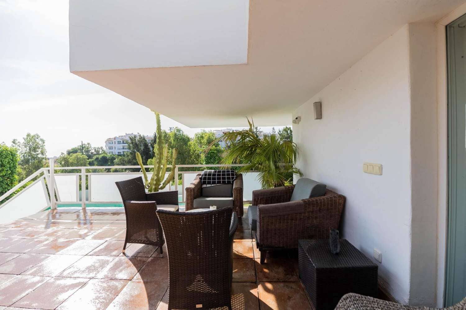 6 Zimmer Villa zu verkaufen in Mijas mit Pool Garage - 873.000 € (Ref: 9436822)