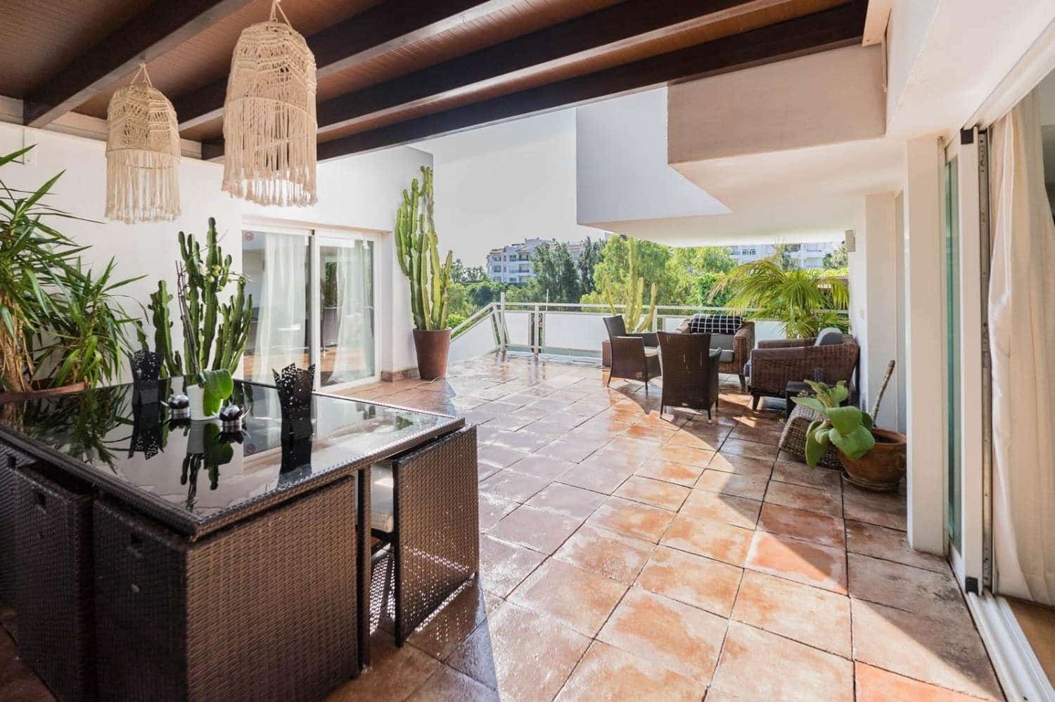 6 Zimmer Villa zu verkaufen in Mijas mit Pool Garage - 873.000 € (Ref: 9436822)