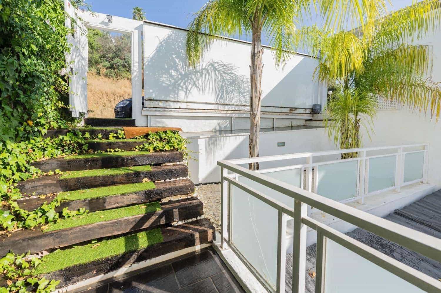 6 Zimmer Villa zu verkaufen in Mijas mit Pool Garage - 873.000 € (Ref: 9436822)