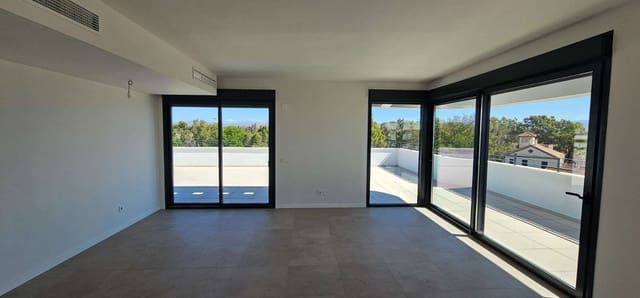 4 soveværelse Penthouse til salg i Torremolinos med swimmingpool - € 1.290.000 (Ref: 9436824)