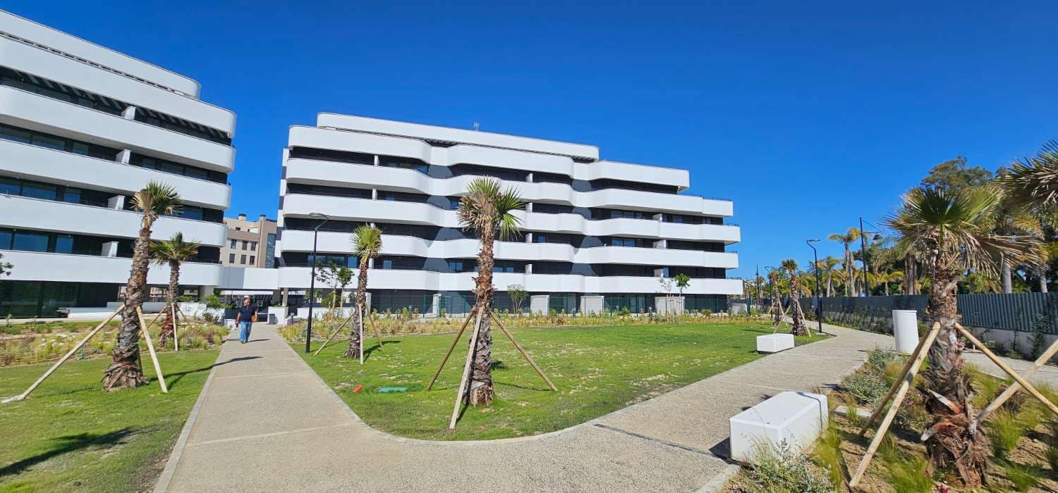 4 soverom Penthouse til salgs i Torremolinos med svømmebasseng - € 1 290 000 (Ref: 9436824)