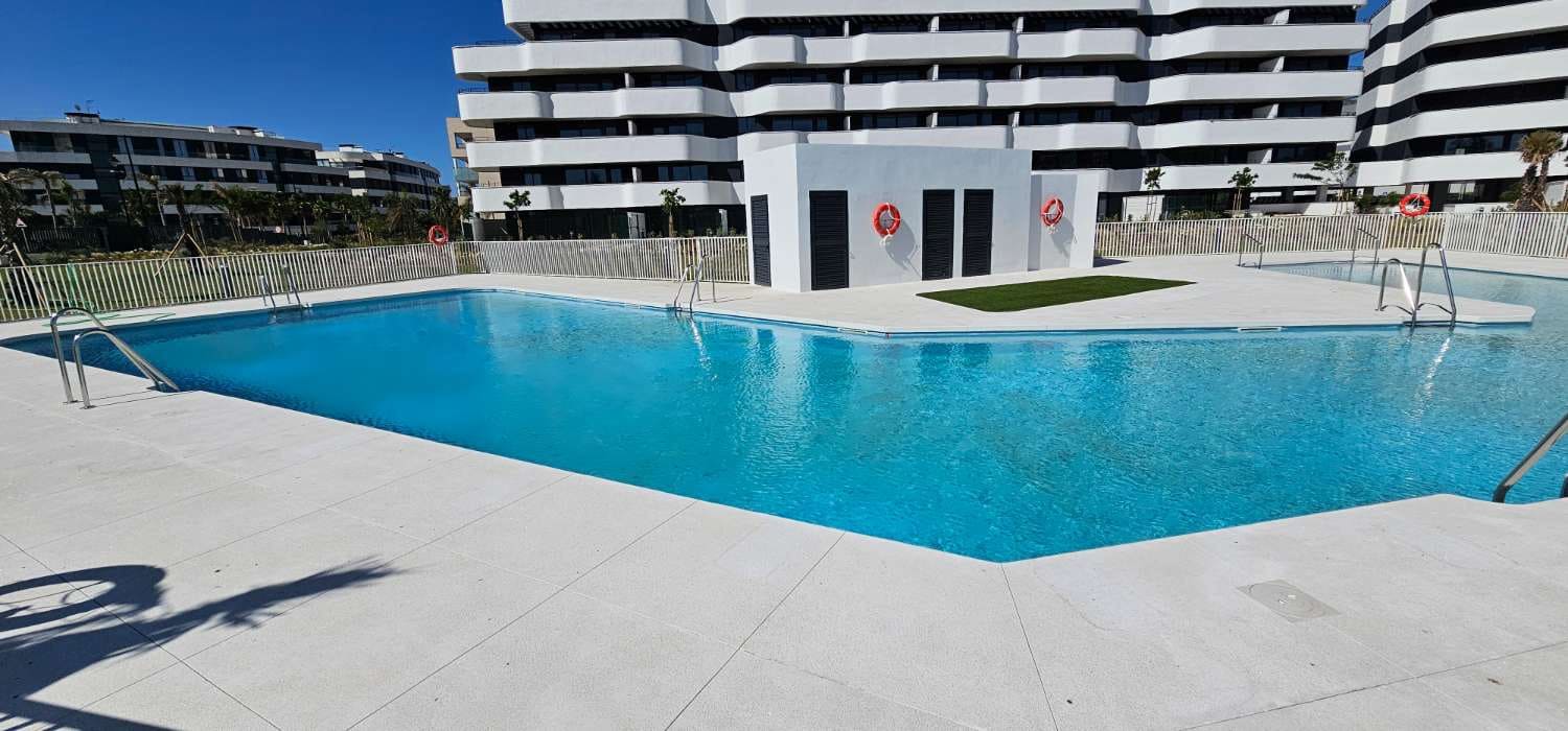 4 soverom Penthouse til salgs i Torremolinos med svømmebasseng - € 1 290 000 (Ref: 9436824)