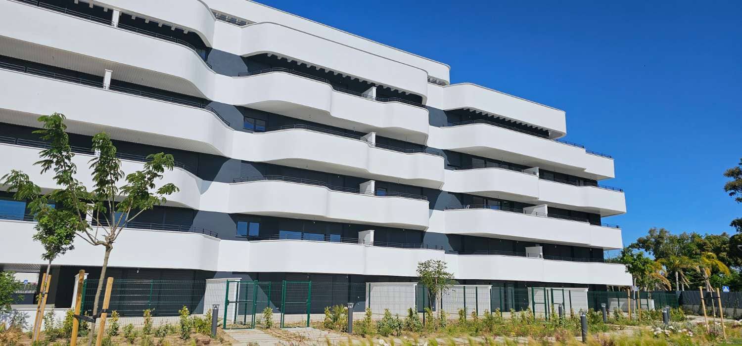 4 soverom Penthouse til salgs i Torremolinos med svømmebasseng - € 1 290 000 (Ref: 9436824)