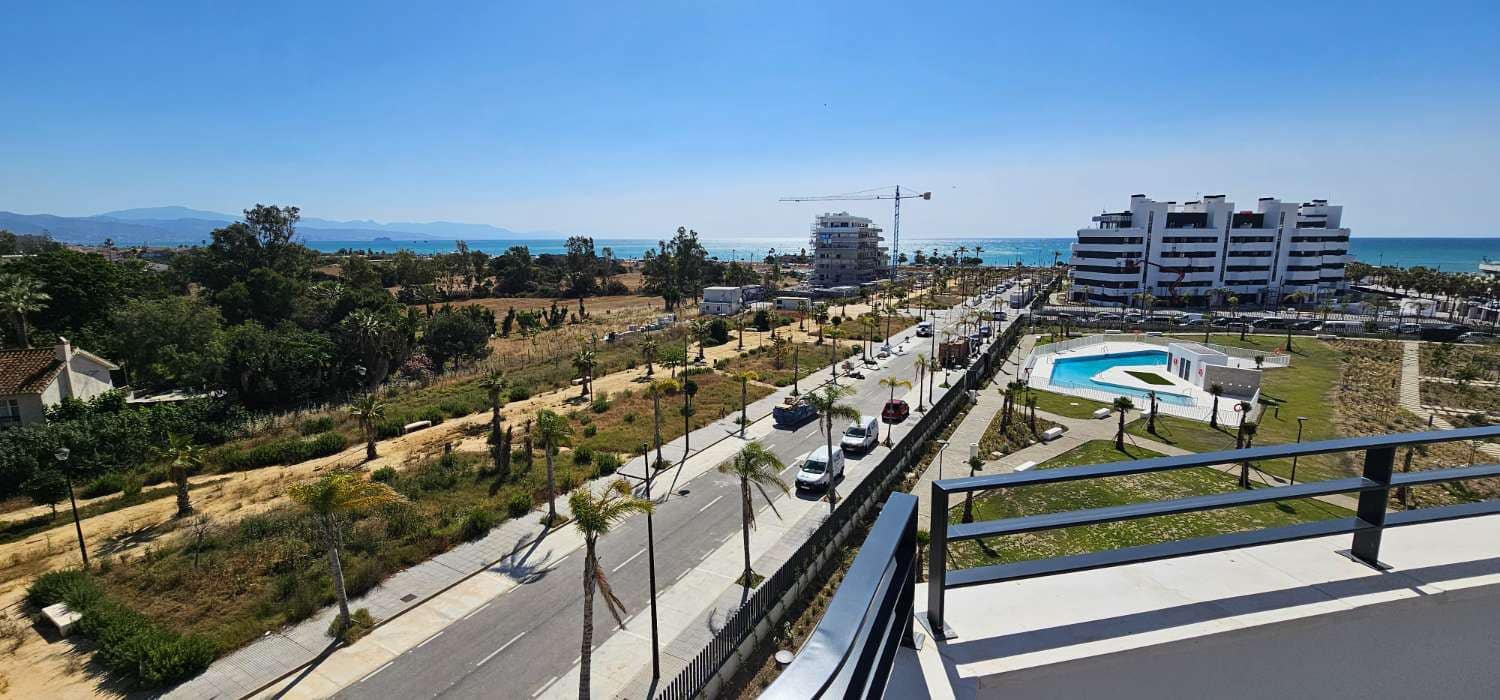 4 soverom Penthouse til salgs i Torremolinos med svømmebasseng - € 1 290 000 (Ref: 9436824)