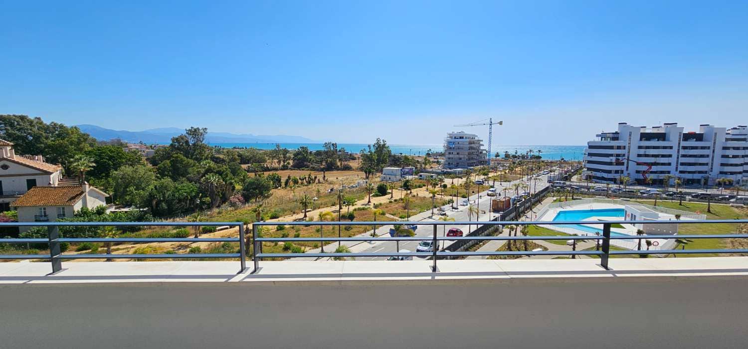 4 soverom Penthouse til salgs i Torremolinos med svømmebasseng - € 1 290 000 (Ref: 9436824)