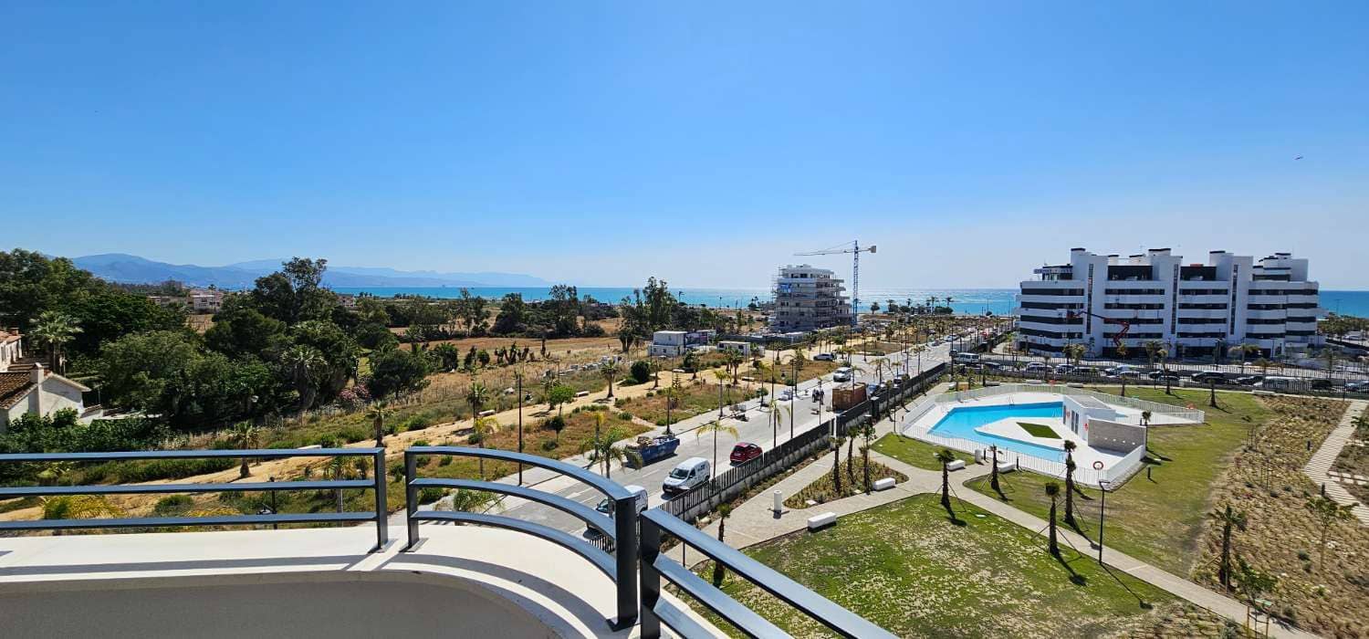 4 soverom Penthouse til salgs i Torremolinos med svømmebasseng - € 1 290 000 (Ref: 9436824)