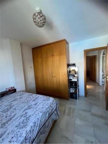 3 sypialnia Apartament przy plaży na sprzedaż w Benalmádena z basenem garażem - 400 000 € (Ref: 9436826)