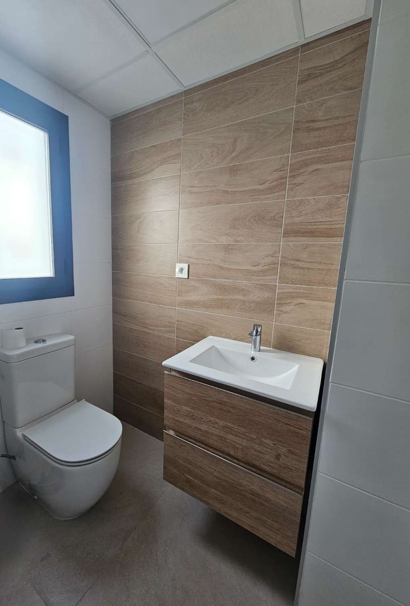 3 Zimmer Reihenhaus zu verkaufen in Alhaurin de la Torre mit Pool Garage - 450.000 € (Ref: 9436827)