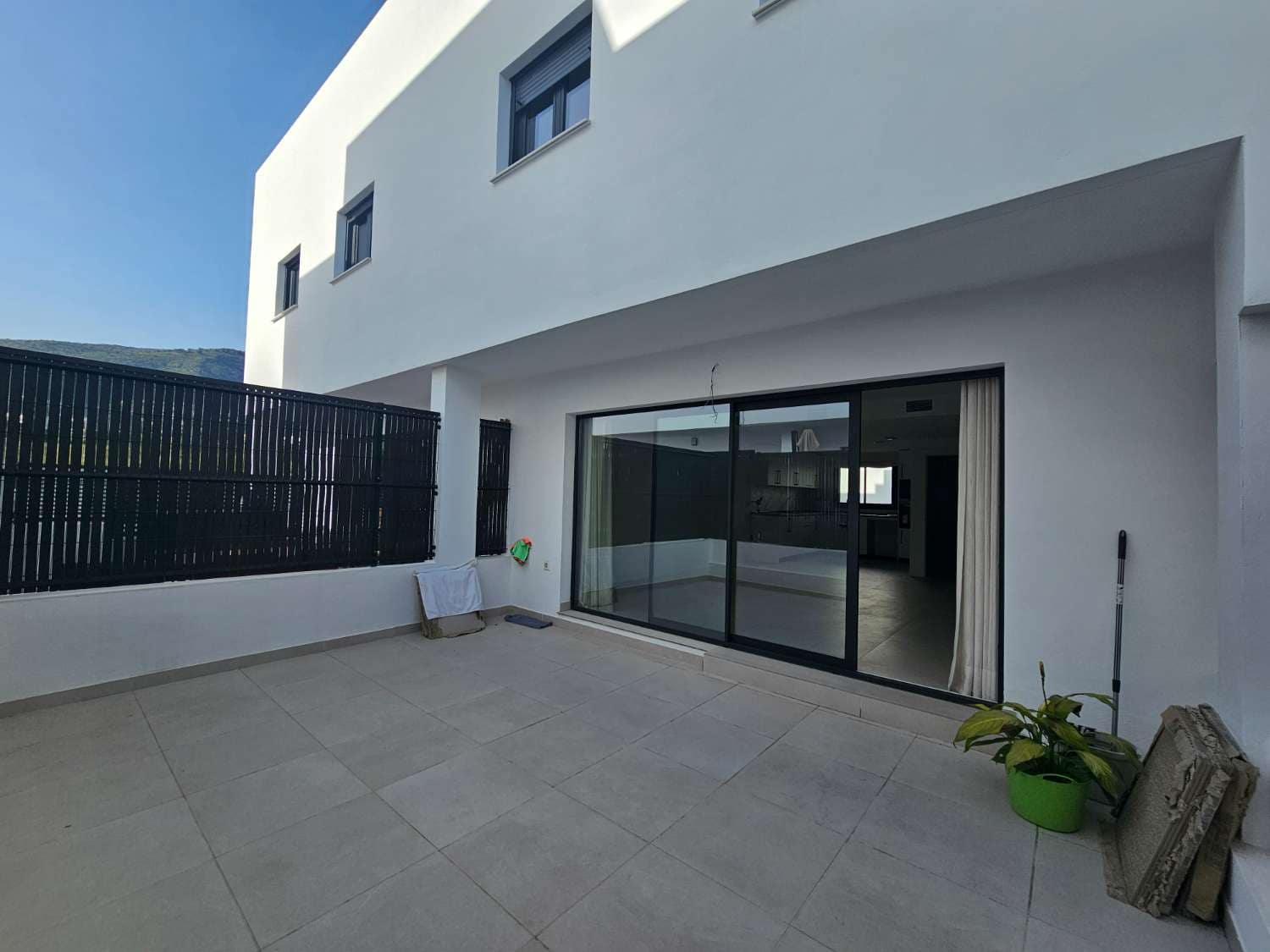 3 Zimmer Reihenhaus zu verkaufen in Alhaurin de la Torre mit Pool Garage - 450.000 € (Ref: 9436827)