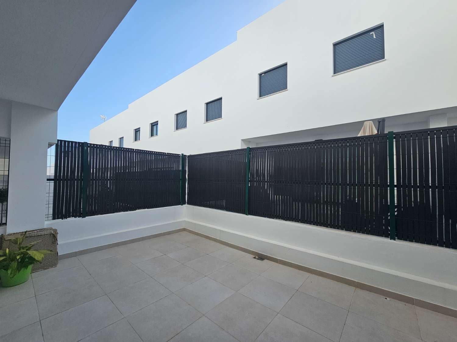 3 Zimmer Reihenhaus zu verkaufen in Alhaurin de la Torre mit Pool Garage - 450.000 € (Ref: 9436827)