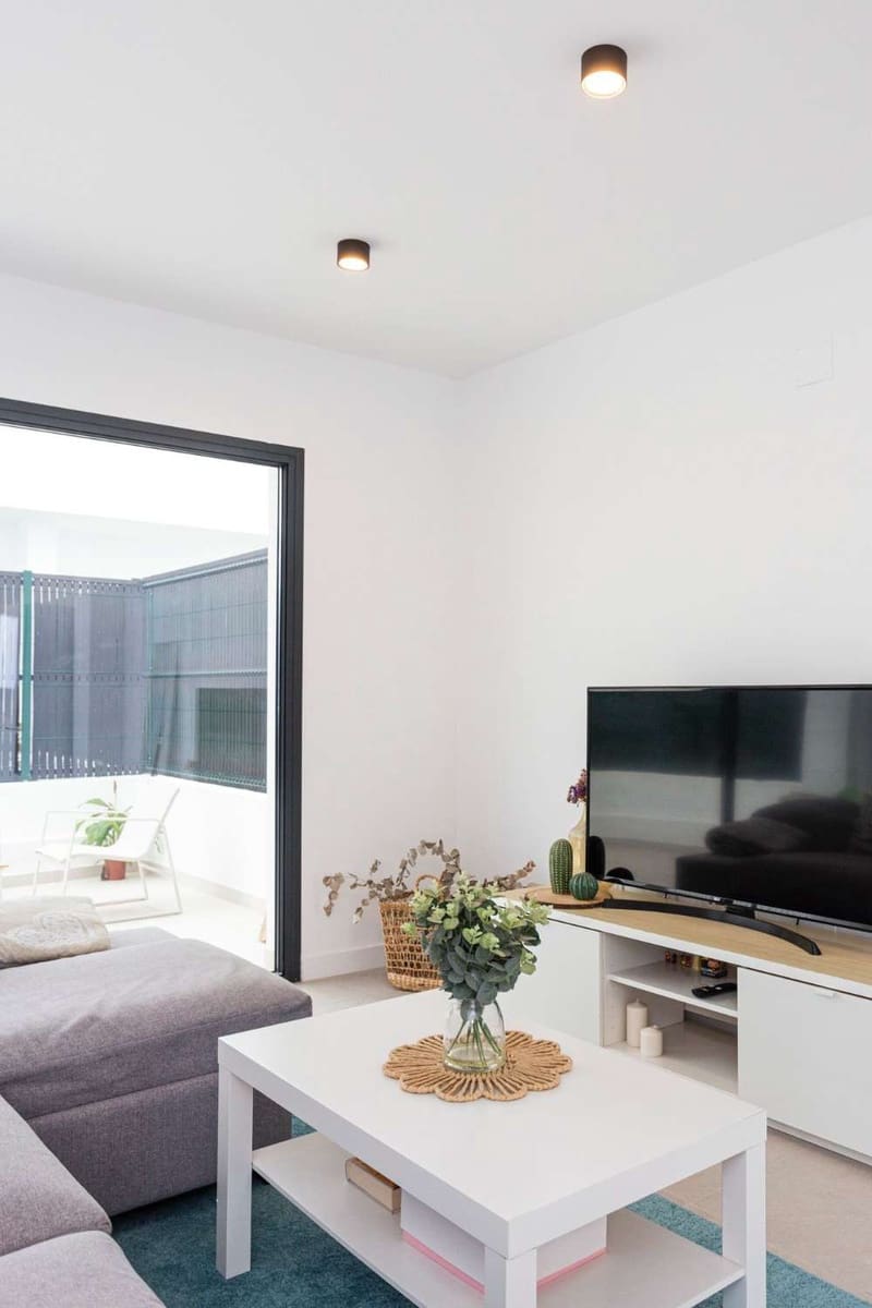 3 Zimmer Reihenhaus zu verkaufen in Alhaurin de la Torre mit Pool Garage - 450.000 € (Ref: 9436827)