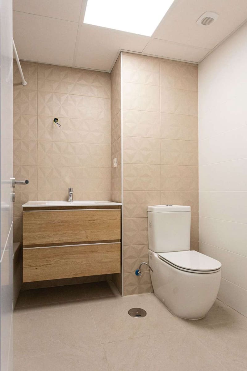 3 Zimmer Reihenhaus zu verkaufen in Alhaurin de la Torre mit Pool Garage - 450.000 € (Ref: 9436827)