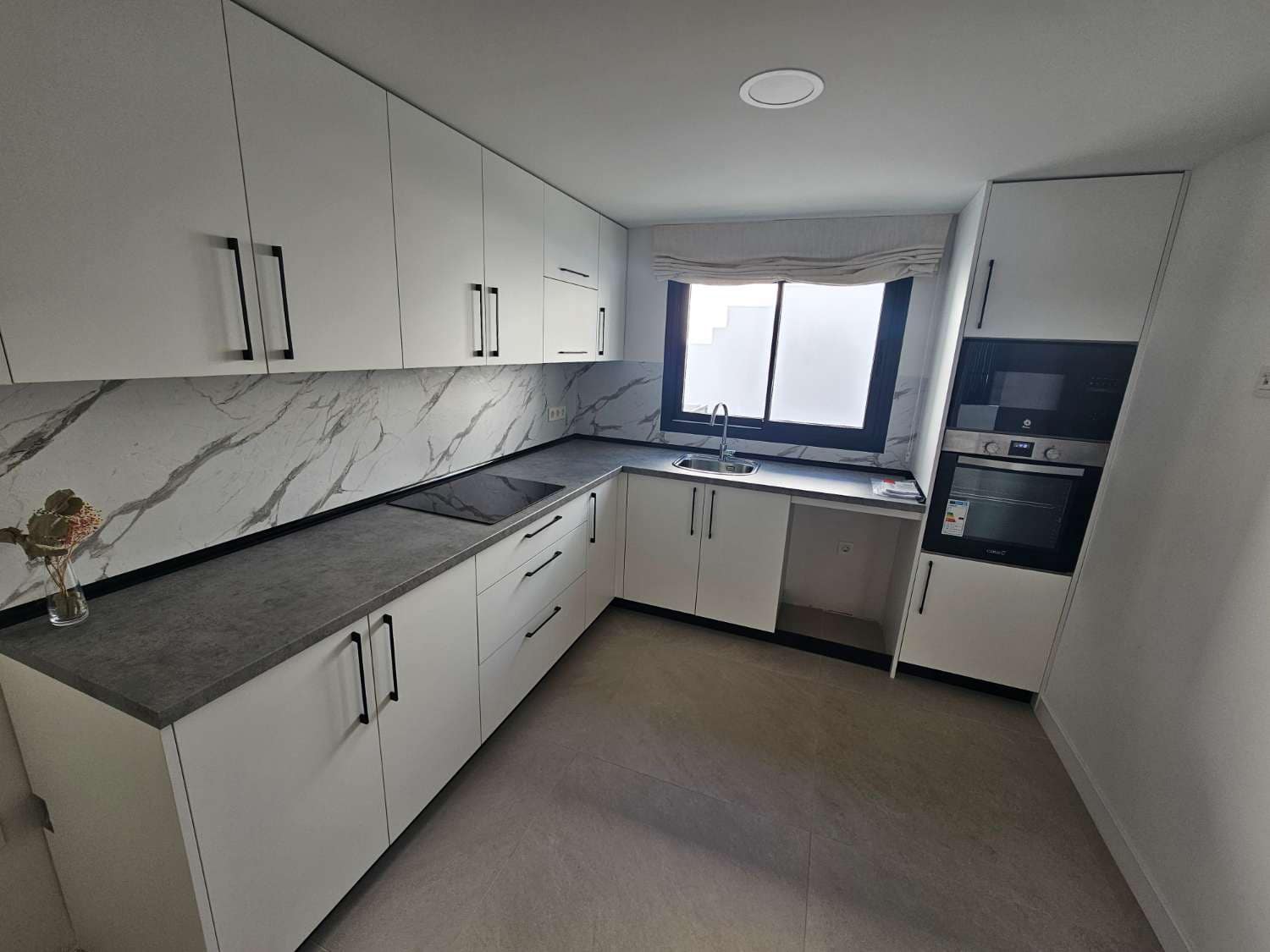 3 Zimmer Reihenhaus zu verkaufen in Alhaurin de la Torre mit Pool Garage - 450.000 € (Ref: 9436827)