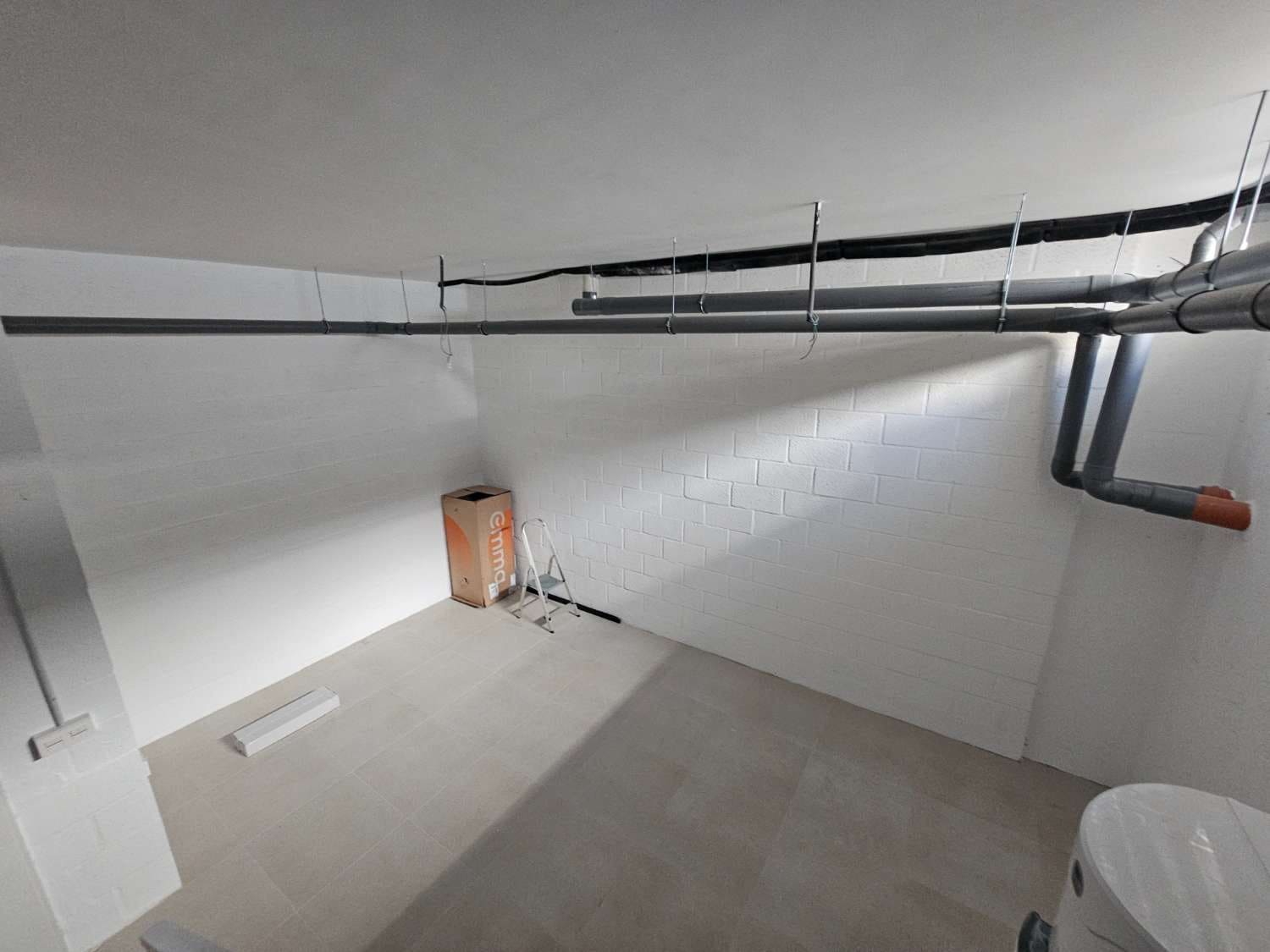 3 Zimmer Reihenhaus zu verkaufen in Alhaurin de la Torre mit Pool Garage - 450.000 € (Ref: 9436827)