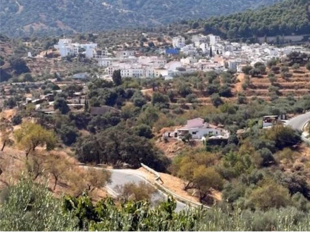 3 bedroom Finca/Country House for sale in Monda - € 710,000 (Ref: 9436829)