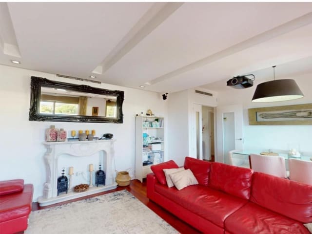 4 quarto Penthouse para venda em Torremolinos com piscina garagem - 630 000 € (Ref: 9436830)