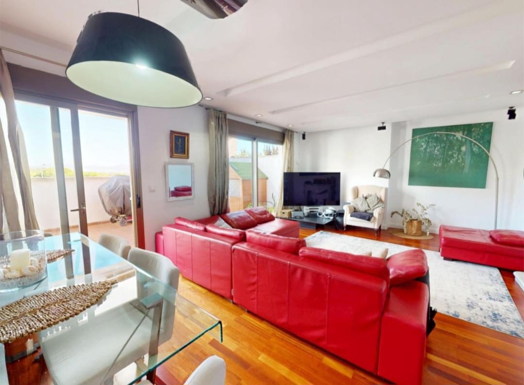 4 quarto Penthouse para venda em Torremolinos com piscina garagem - 630 000 € (Ref: 9436830)