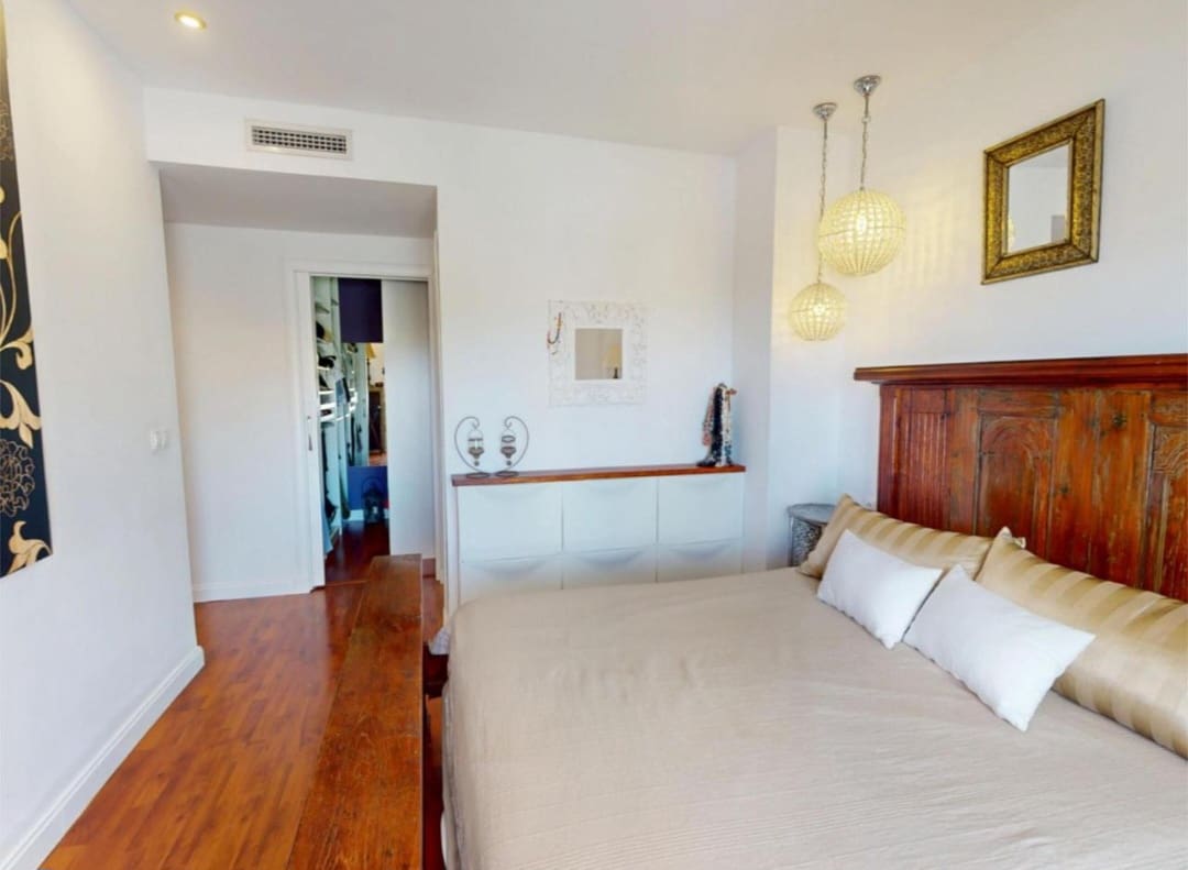 4 quarto Penthouse para venda em Torremolinos com piscina garagem - 630 000 € (Ref: 9436830)