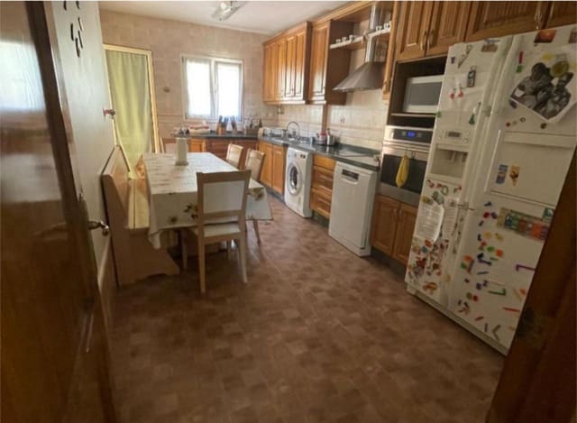 5 sovrum Semi-fristående Villa till salu i Alhaurín de la Torre med pool - 719 000 € (Ref: 9436831)