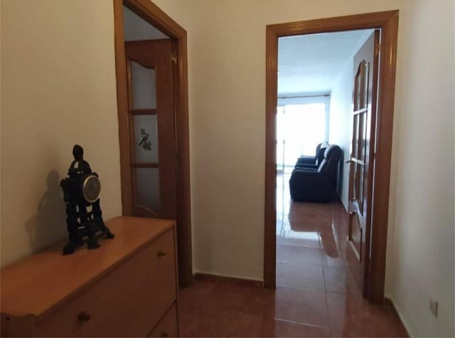 3 soveværelse Lejlighed til salg i Málaga by med garage - € 320.000 (Ref: 9436832)