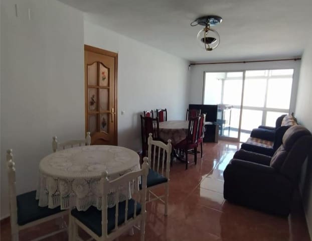 3 soveværelse Lejlighed til salg i Málaga by med garage - € 320.000 (Ref: 9436832)