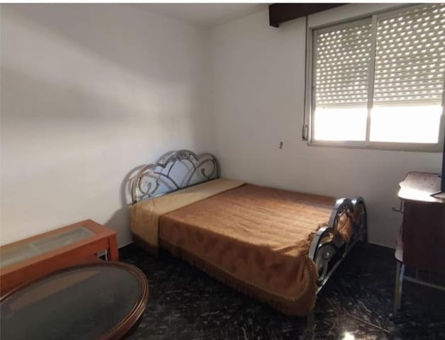 3 soveværelse Lejlighed til salg i Málaga by med garage - € 320.000 (Ref: 9436832)