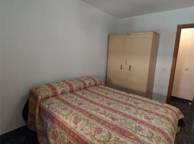 3 soveværelse Lejlighed til salg i Málaga by med garage - € 320.000 (Ref: 9436832)