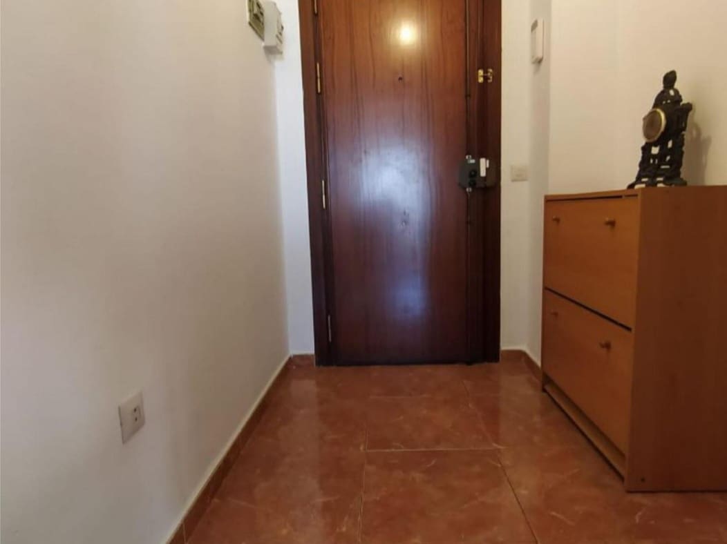 3 soveværelse Lejlighed til salg i Malaga by med garage - € 320.000 (Ref: 9436832)