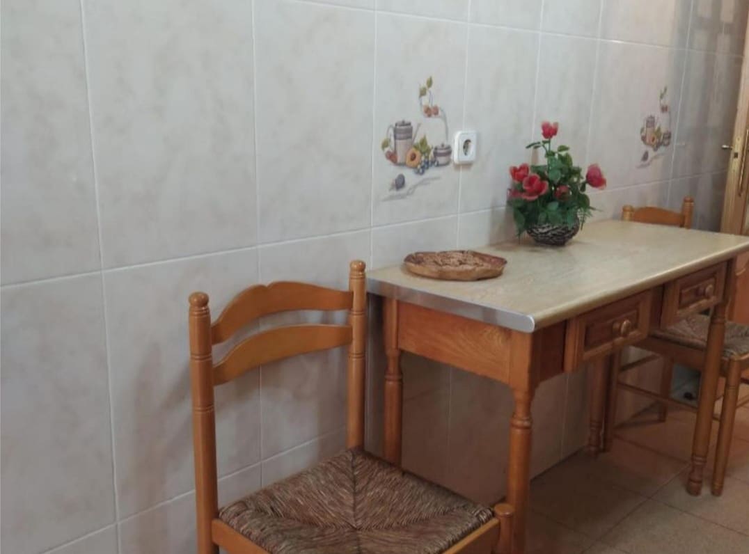 3 soveværelse Lejlighed til salg i Malaga by med garage - € 320.000 (Ref: 9436832)