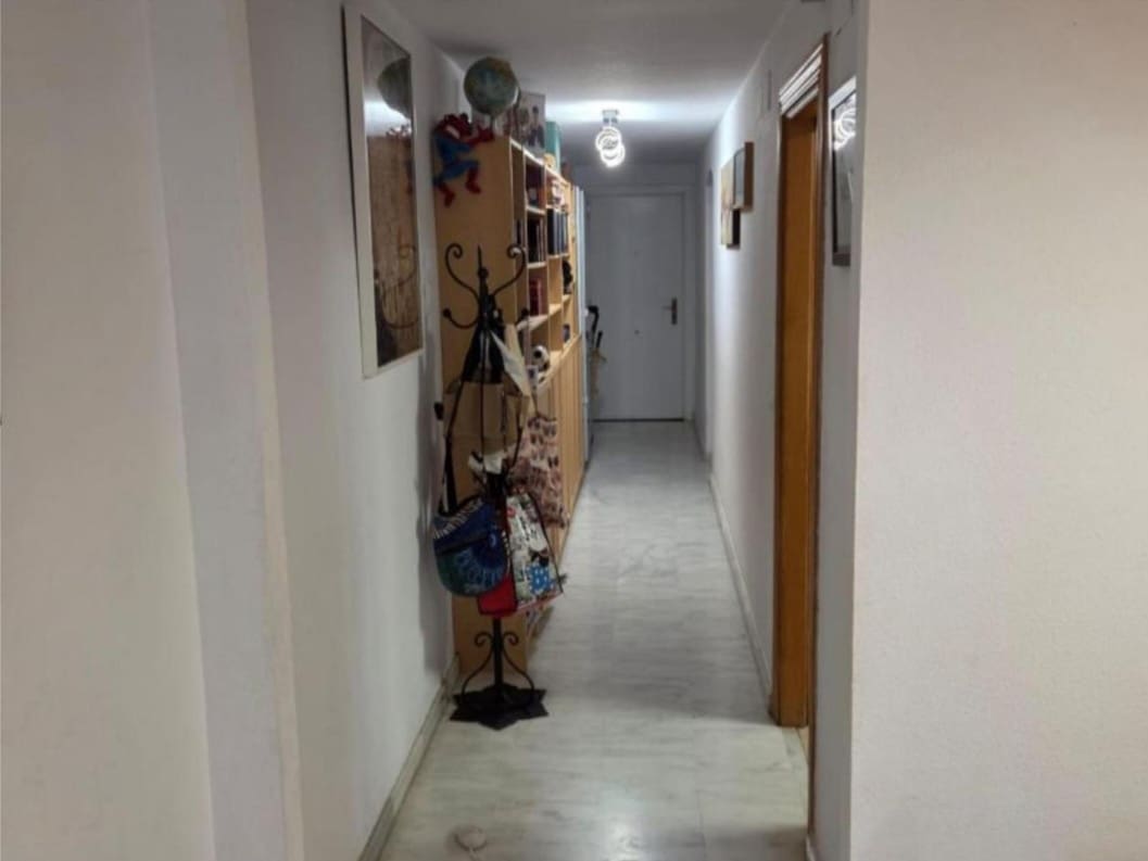 3 bedroom Flat for sale in Alhaurin de la Torre with pool garage - € 290,000 (Ref: 9436833)