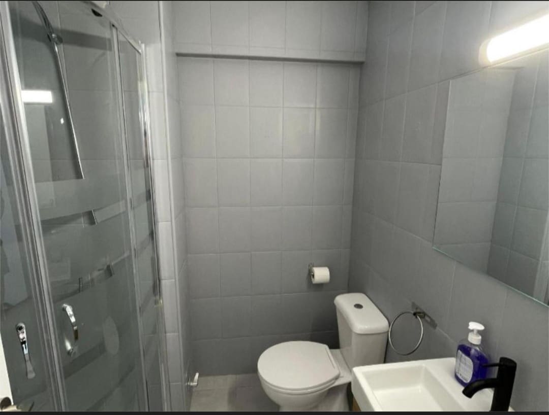 Yksiö myytävänä paikassa Benalmadena mukana uima-altaan 
autotalli - 180 000 € (Ref: 9436835)