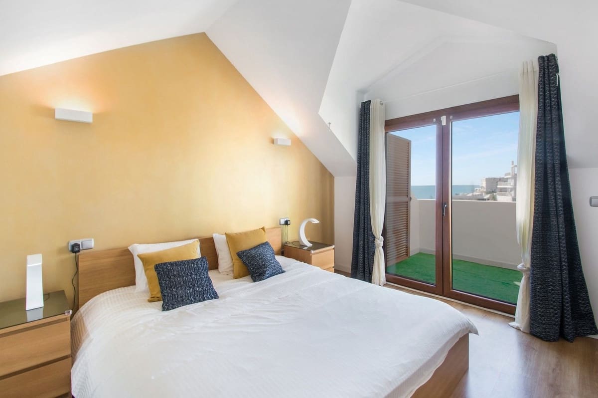 4 soveværelse Rækkehus til salg i Benalmadena med swimmingpool - € 719.975 (Ref: 9436837)