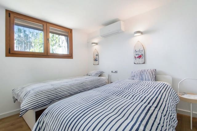 4 soveværelse Rækkehus til salg i Benalmádena med swimmingpool - € 719.975 (Ref: 9436837)