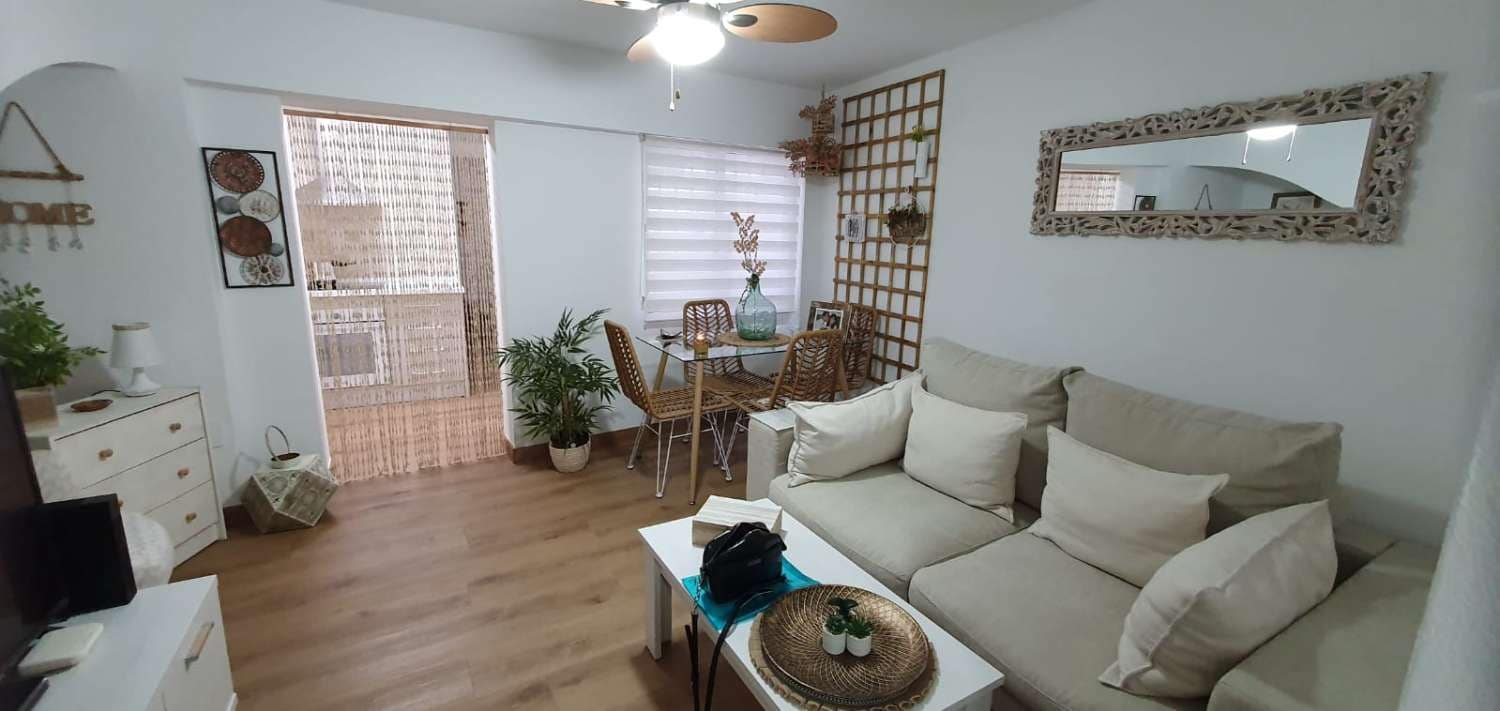 2 makuuhuone Asunto myytävänä paikassa Alhaurin de la Torre - 210 000 € (Ref: 9436838)