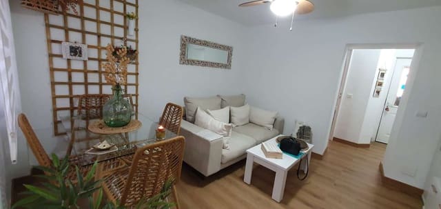 2 makuuhuone Asunto myytävänä paikassa Alhaurín de la Torre - 210 000 € (Ref: 9436838)