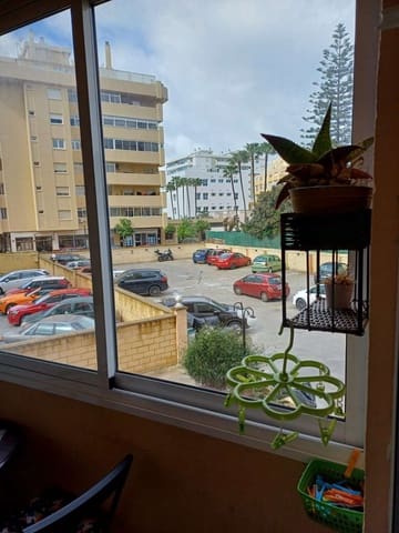 Studio til salg i Fuengirola med swimmingpool garage - € 170.000 (Ref: 9436839)