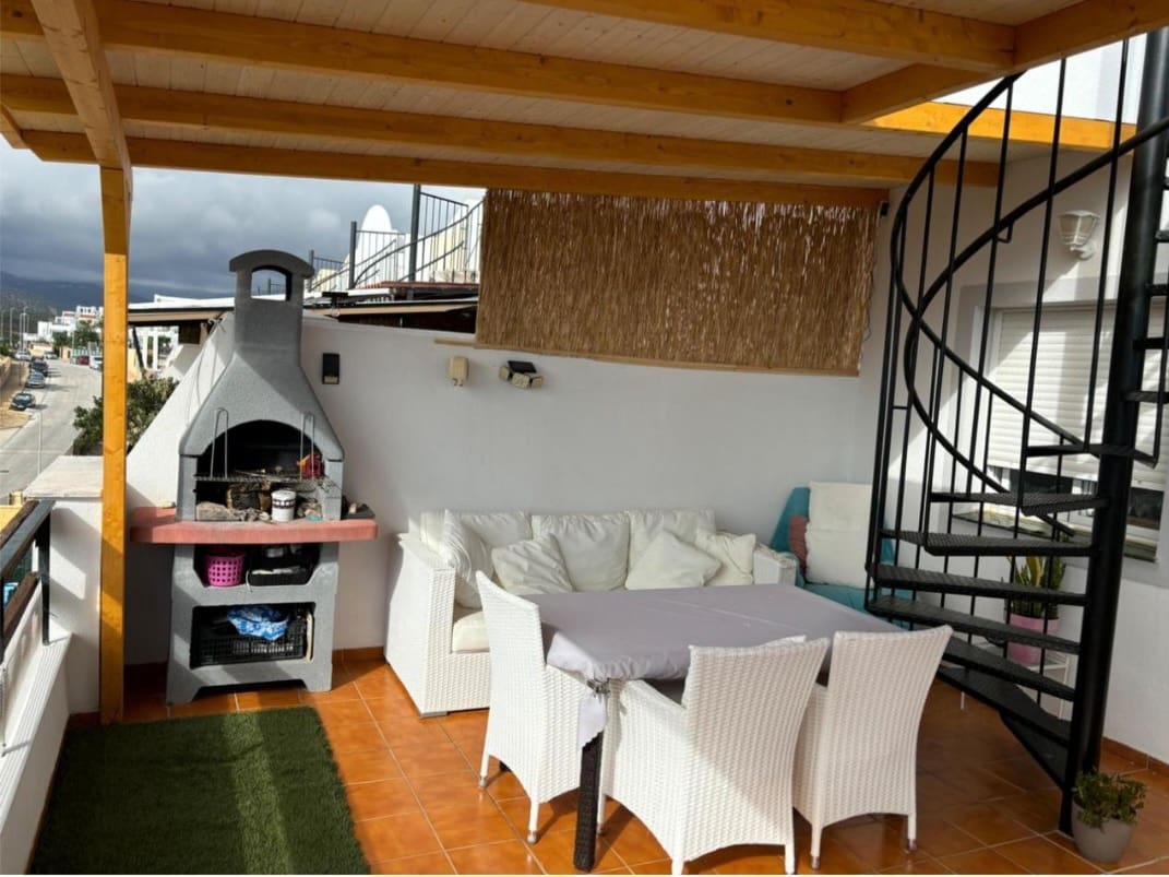 2 soverom Strandleiligheter til salgs i Casares med garasje - € 288 400 (Ref: 9451851)