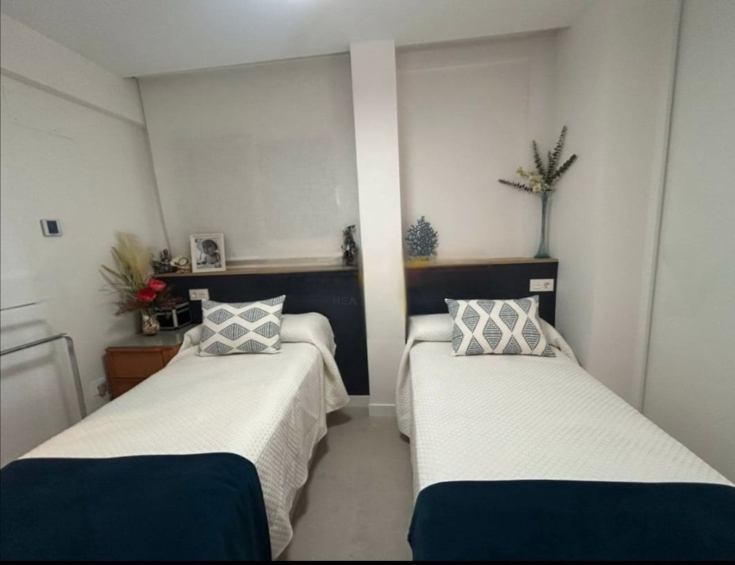 Piso de 3 habitaciones en Torremolinos en venta - 370.000 € (Ref: 9455913)