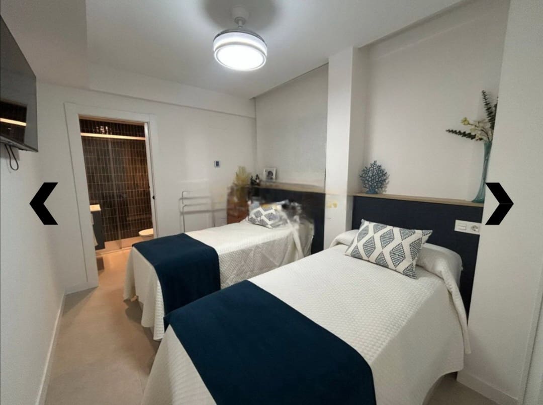 Piso de 3 habitaciones en Torremolinos en venta - 370.000 € (Ref: 9455913)