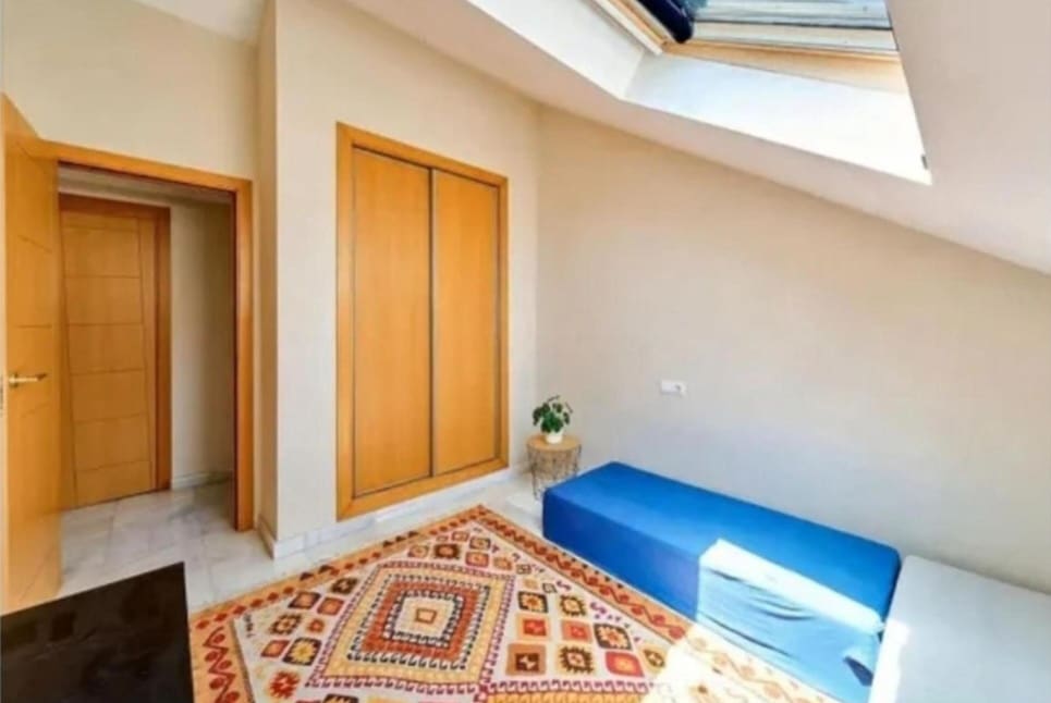 Adosado de 4 habitaciones en Benalmádena en venta con garaje - 427.000 € (Ref: 9468155)