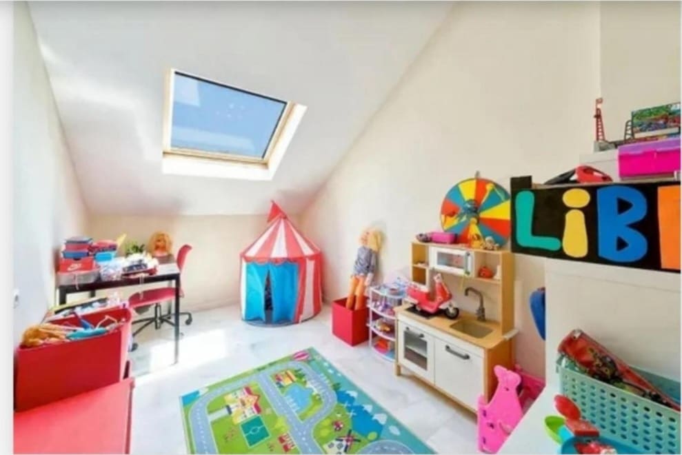 Adosado de 4 habitaciones en Benalmádena en venta con garaje - 427.000 € (Ref: 9468155)