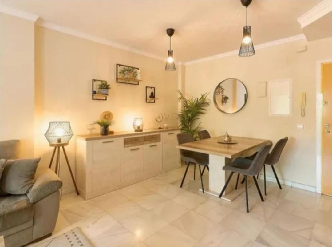 Adosado de 4 habitaciones en Benalmádena en venta con garaje - 427.000 € (Ref: 9468155)