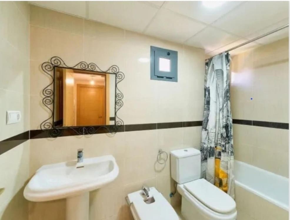 Adosado de 4 habitaciones en Benalmádena en venta con garaje - 427.000 € (Ref: 9468155)