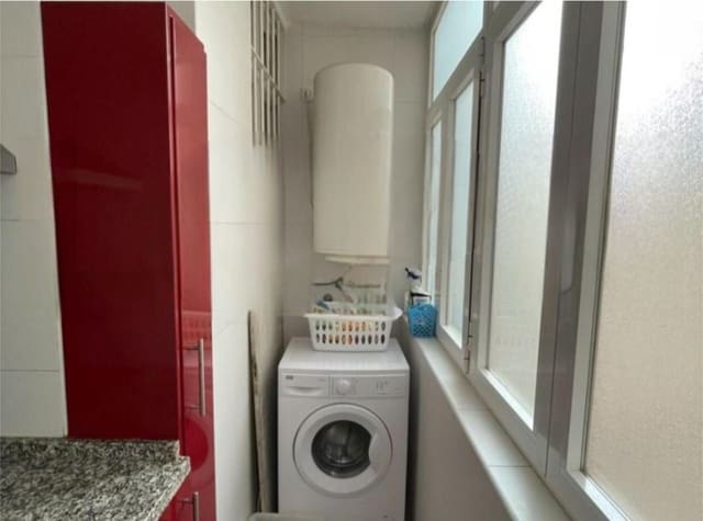 3 Zimmer Wohnung zu verkaufen in Málaga Stadt - 412.000 € (Ref: 9468156)