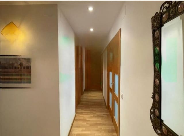 3 Zimmer Wohnung zu verkaufen in Málaga Stadt - 412.000 € (Ref: 9468156)